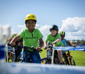 Green cycling norway barn på sykkelskole